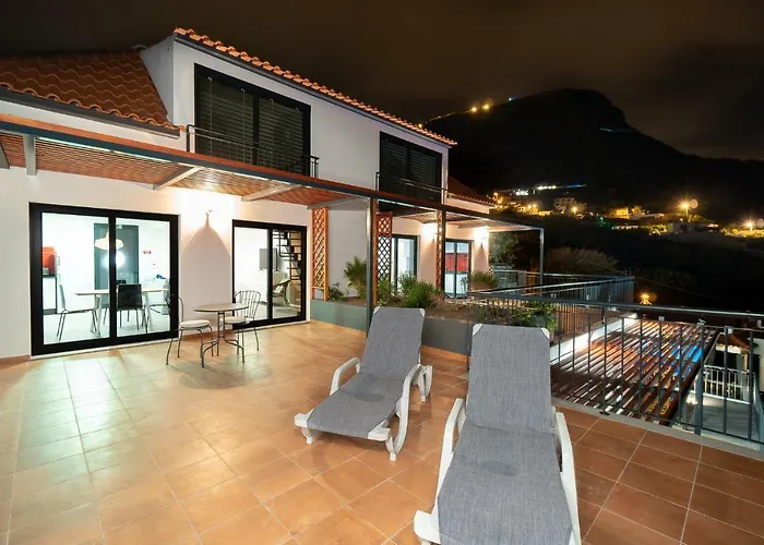 Seasky Arco Casa de Campo Arco da Calheta (Madeira)